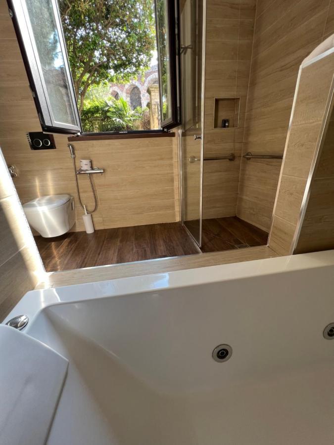 Arena Luxury Rooms Werona Zewnętrze zdjęcie