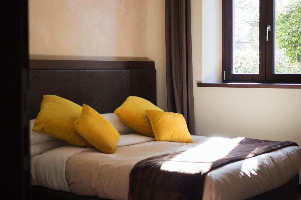 Arena Luxury Rooms Werona Zewnętrze zdjęcie