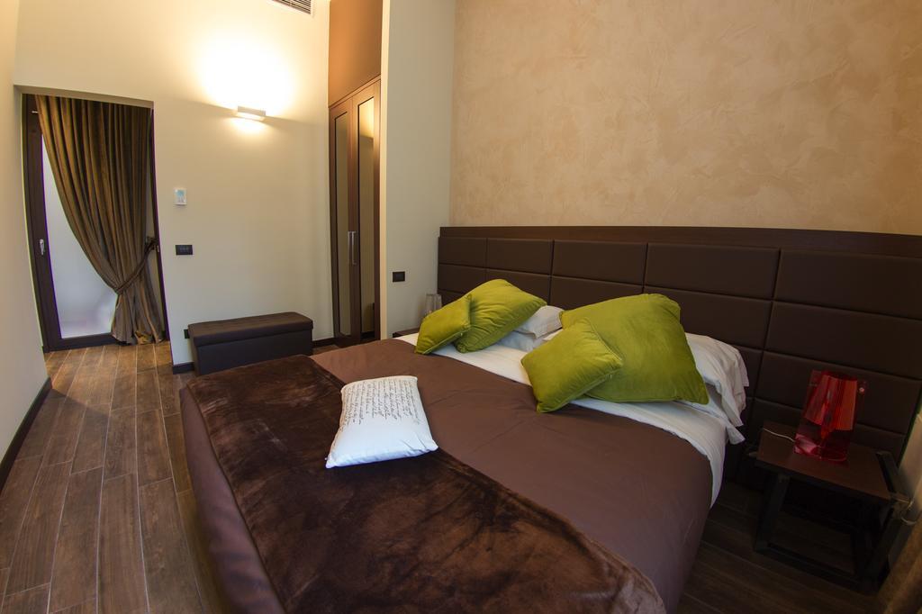 Arena Luxury Rooms Werona Zewnętrze zdjęcie